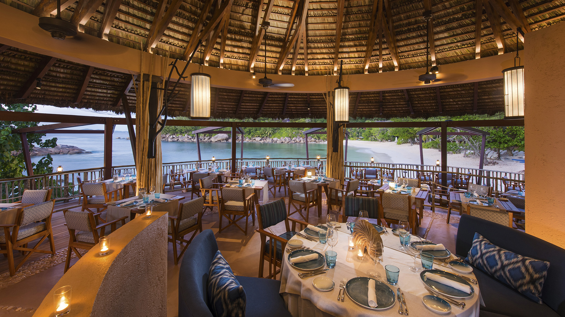 Indian ocean, Seychelles, Constance lemuria resort, Dining at Nest Restaurant