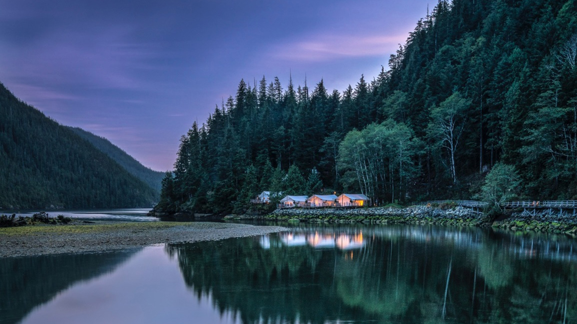 North America & Canada, Canada, Clayoquot Wilderness Lodge, Lodge Sunset