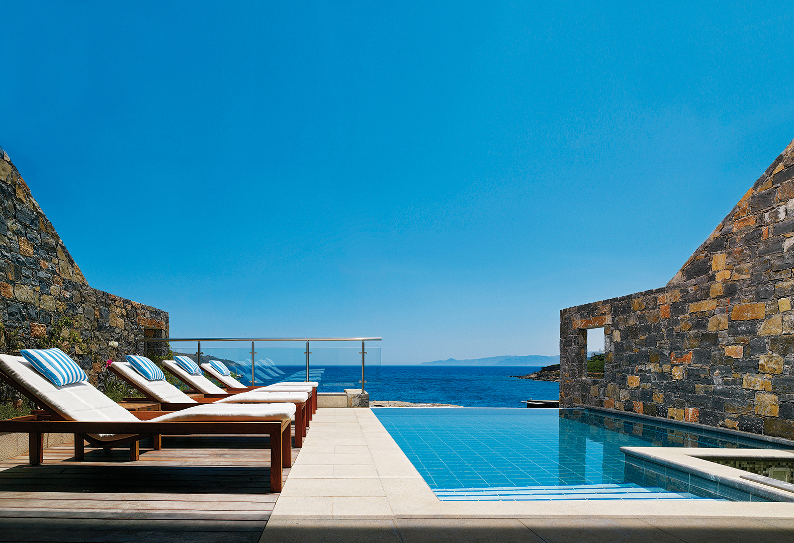 Crete | Greece | Carrier Luxury Holidays