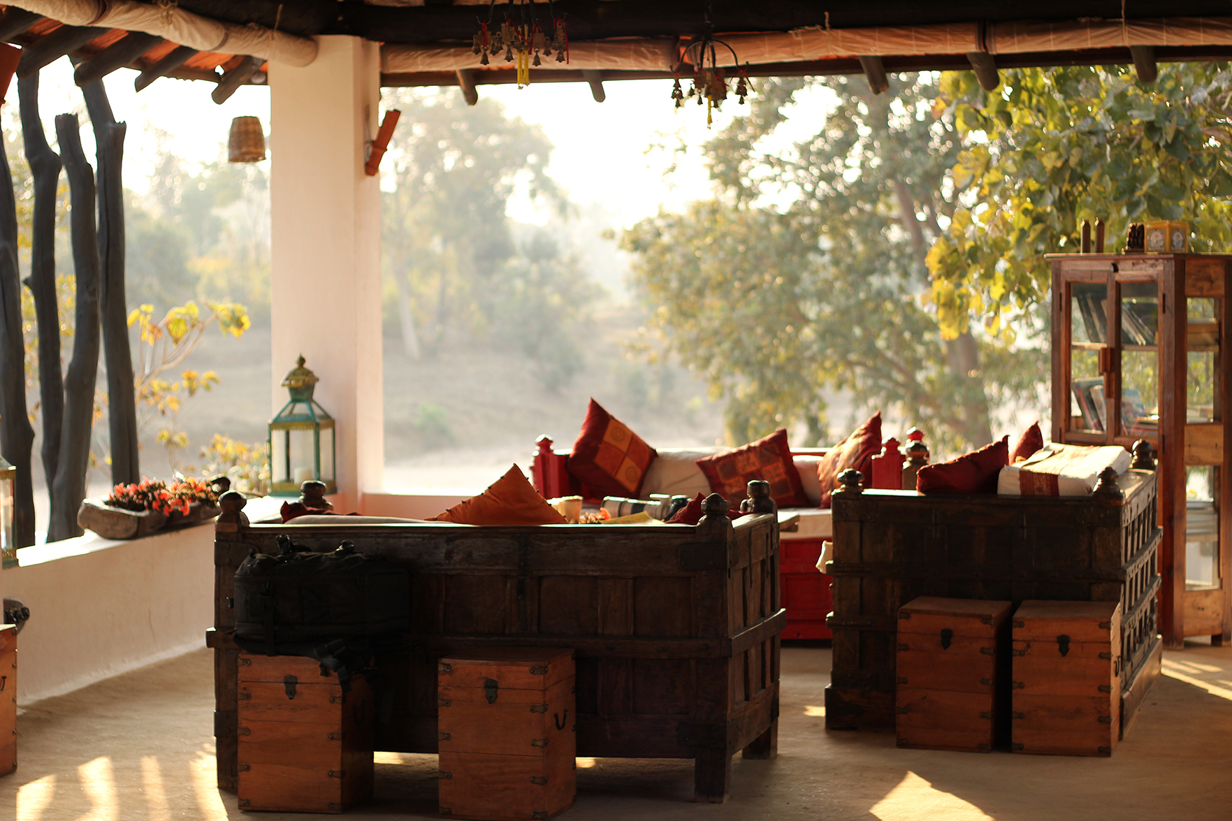 Asia, India, Flame of the Forest, lounge area