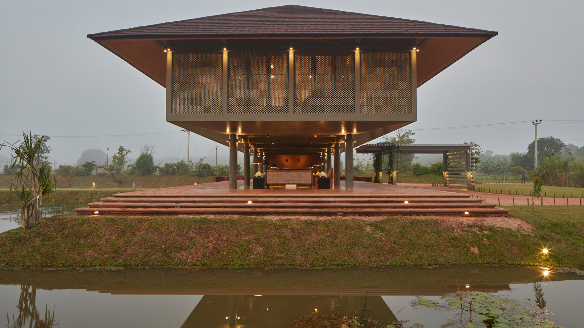 Water Garden Sigiriya | Sri Lanka | Carrier Luxury Holidays